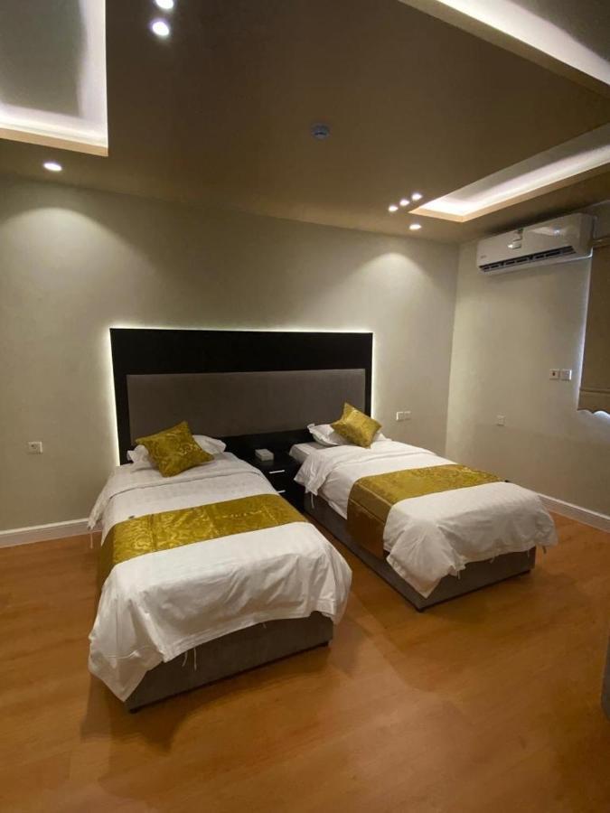 فندق ادوماتو Adomato Hotel Dawmat al-Jandal Exterior foto